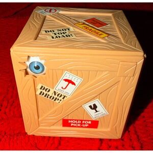 VTG 1997 Sky Kids "Let Me Out of Here!" Shipping Crate Talking & Shaking Box